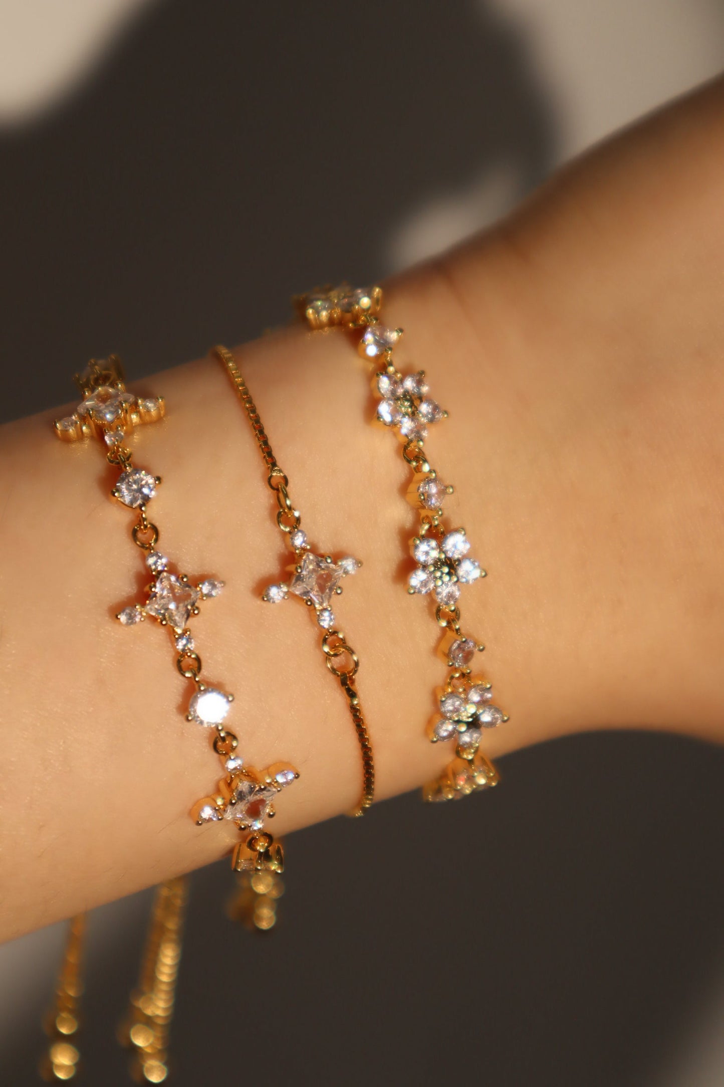 18K Real Gold Plated Multi Diamond Flower Bracelet