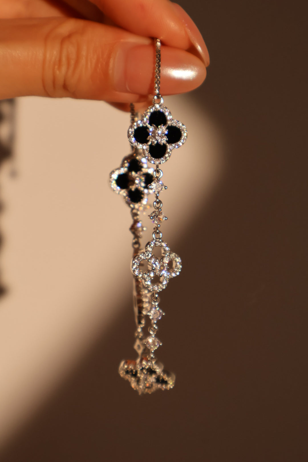 Black Lucky Leaf Bracelet