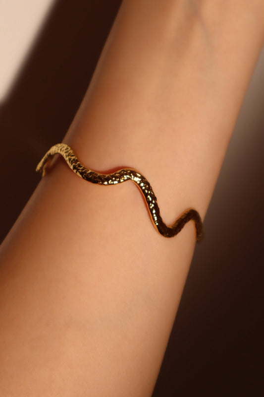 18K Gold Stainless Steel Wave Bracelet
