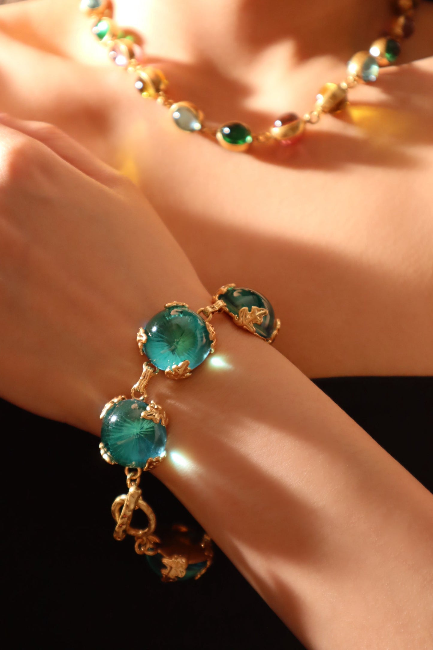 Real Gold Plated Blue Crystals Bracelet