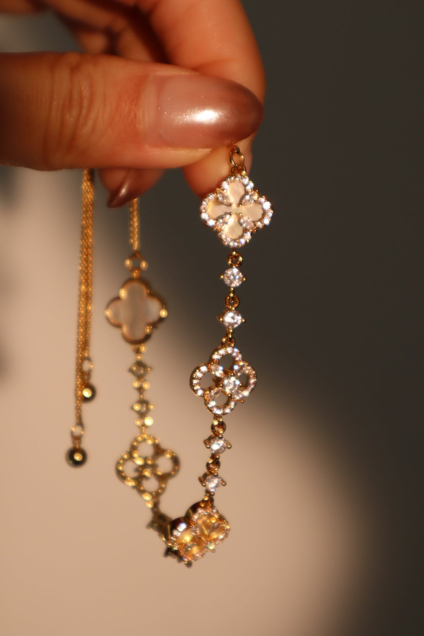 14K Real Gold Plated Lucky Leaf Shell Pearls Bracelet