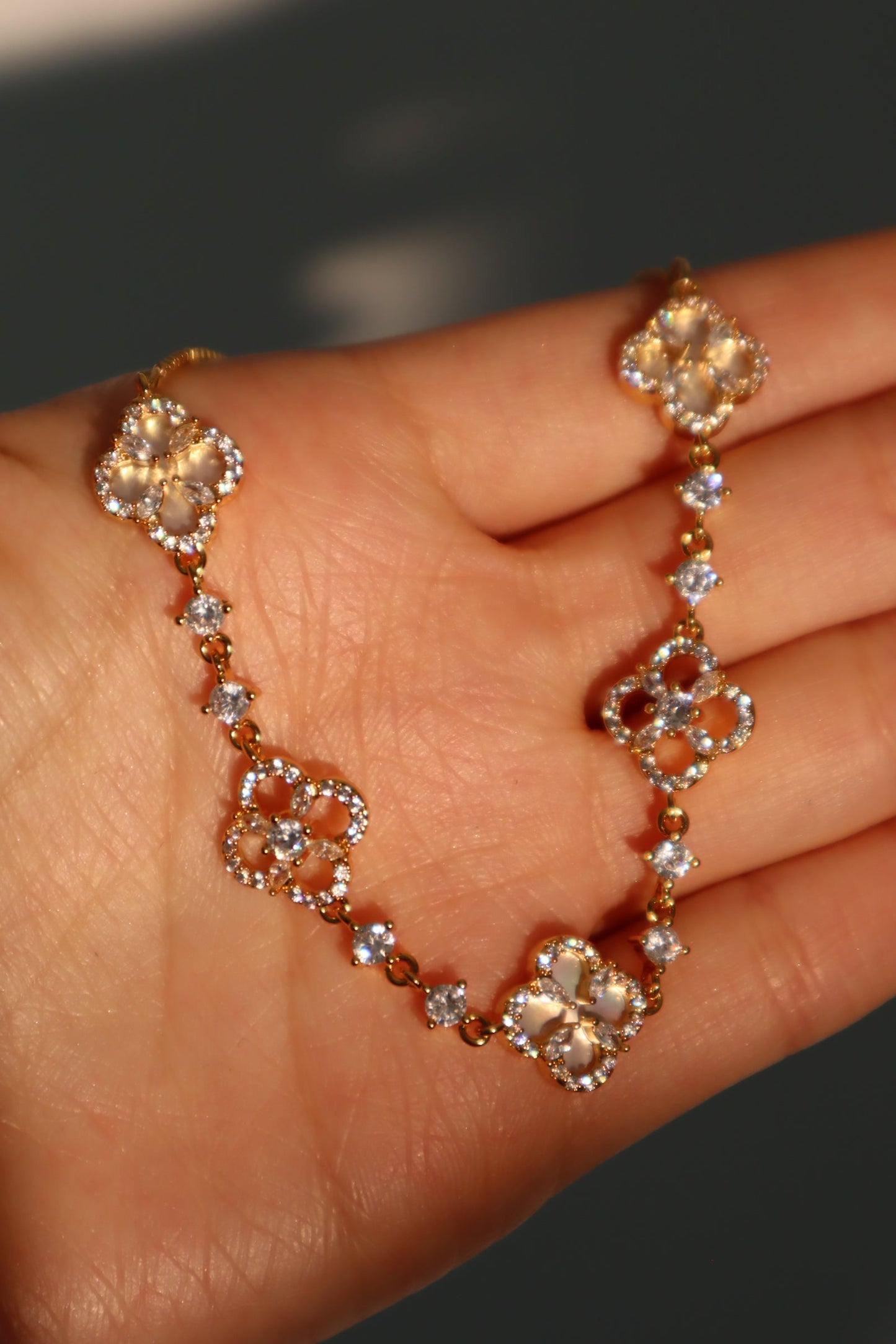 14K Real Gold Plated Lucky Leaf Shell Pearls Bracelet