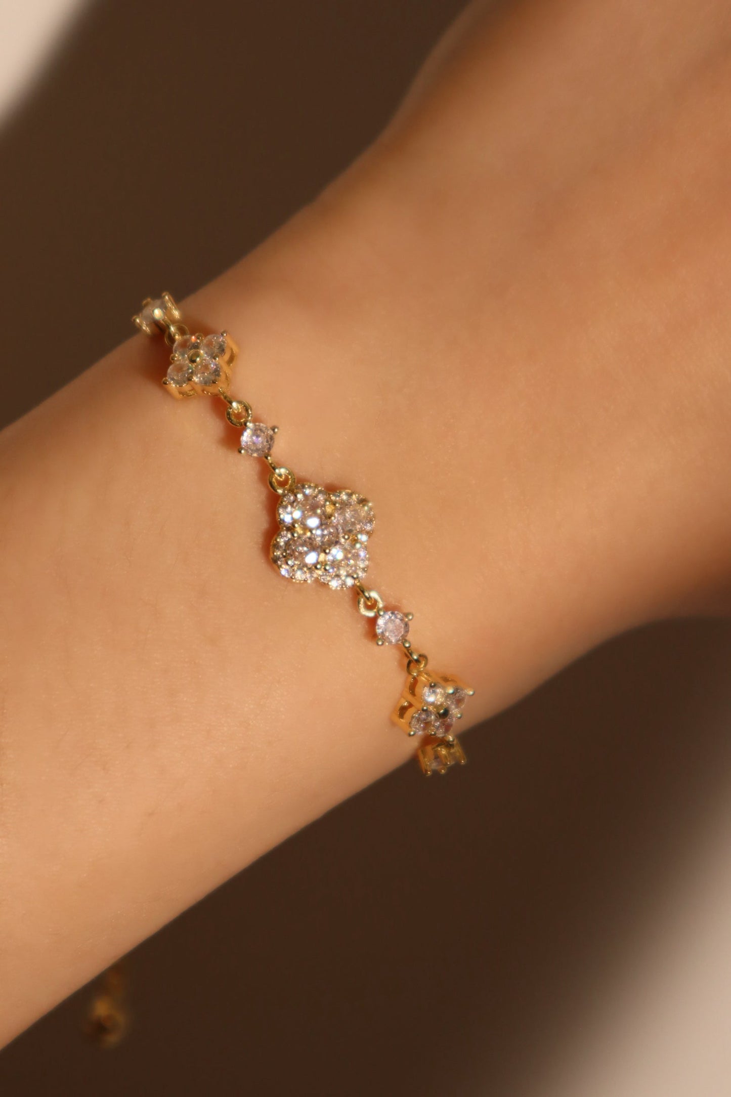 14K Real Gold Plated Diamonds Lucky Leaf Bracelet