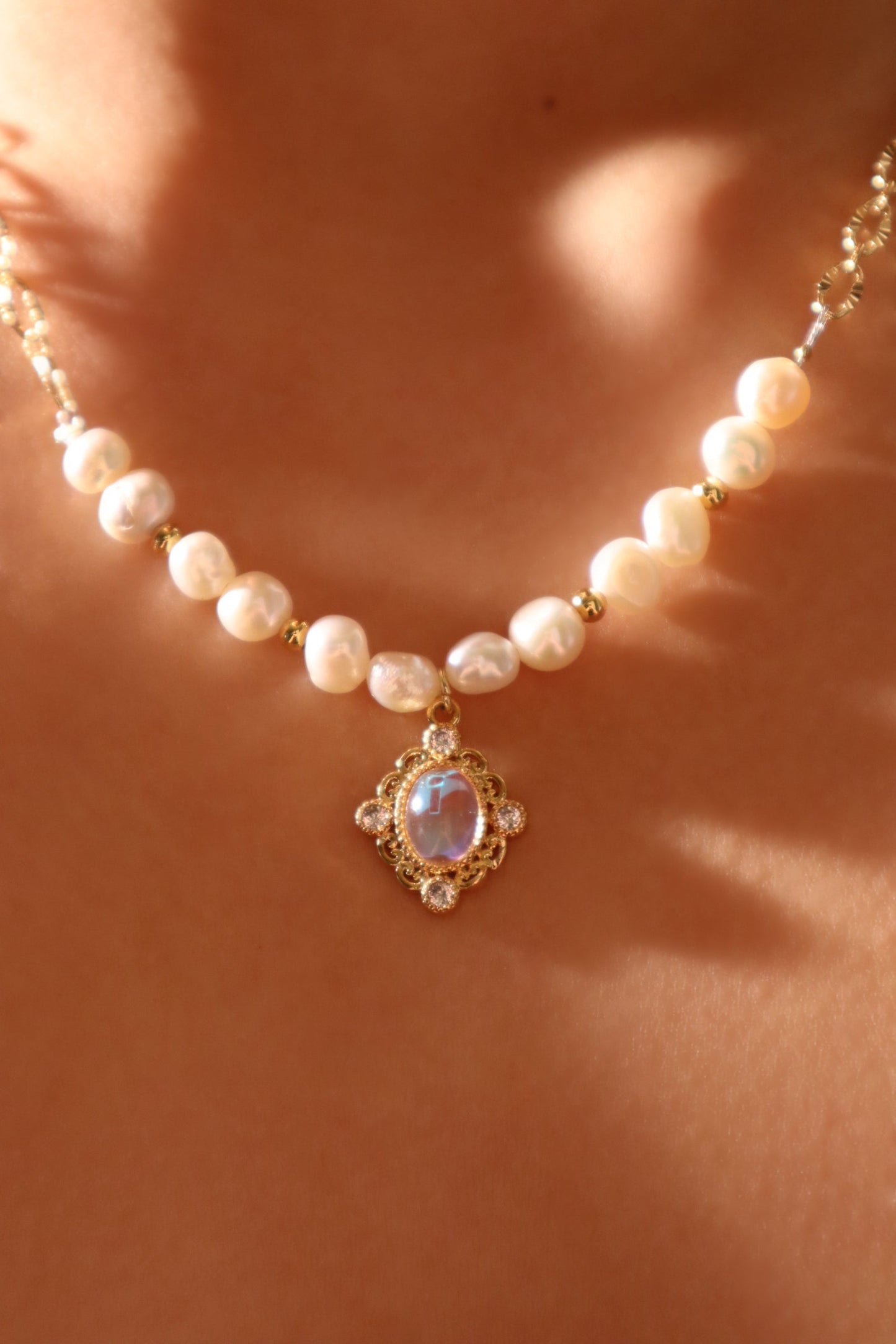 14K Real Gold Plated Freshwater Pearl Magic Mirror Necklace