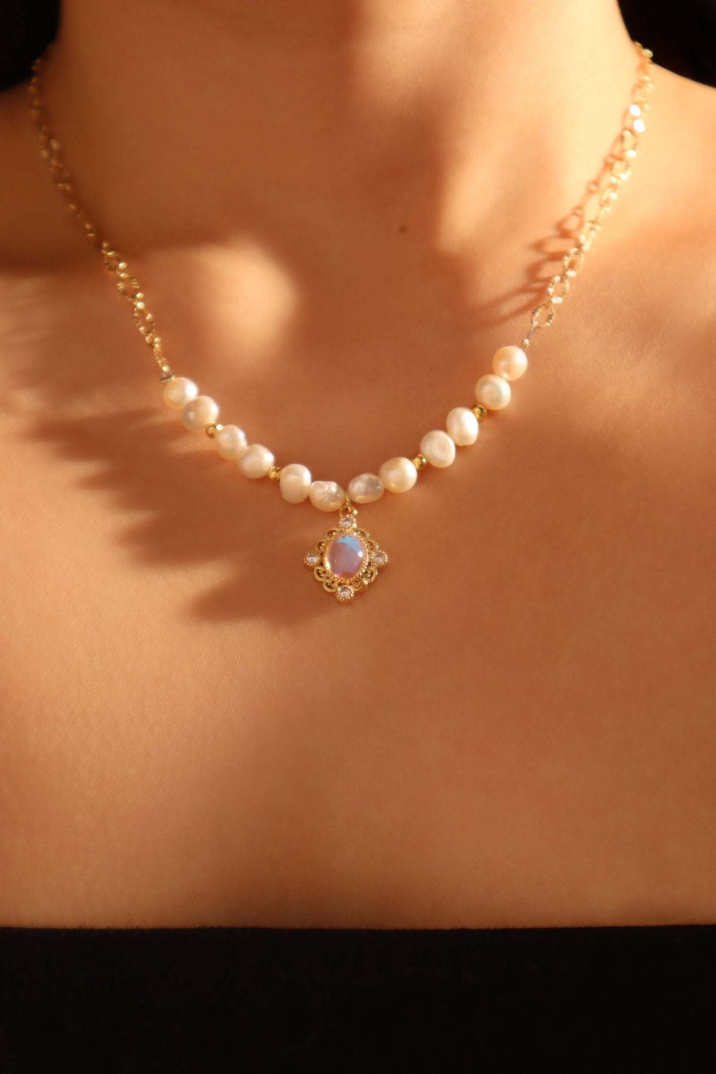 14K Real Gold Plated Freshwater Pearl Magic Mirror Necklace