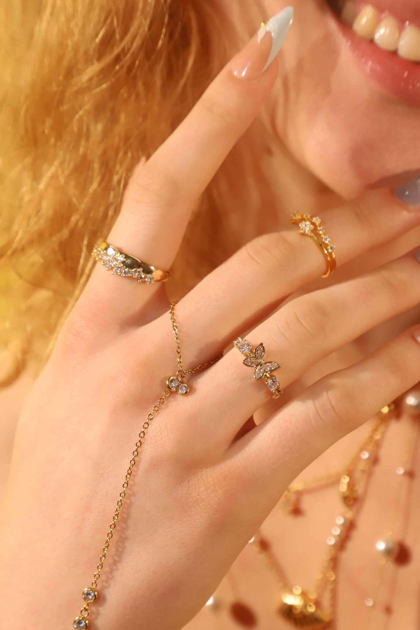 18K Gold Stainless Steel Diamond Hand Chain Bracelet