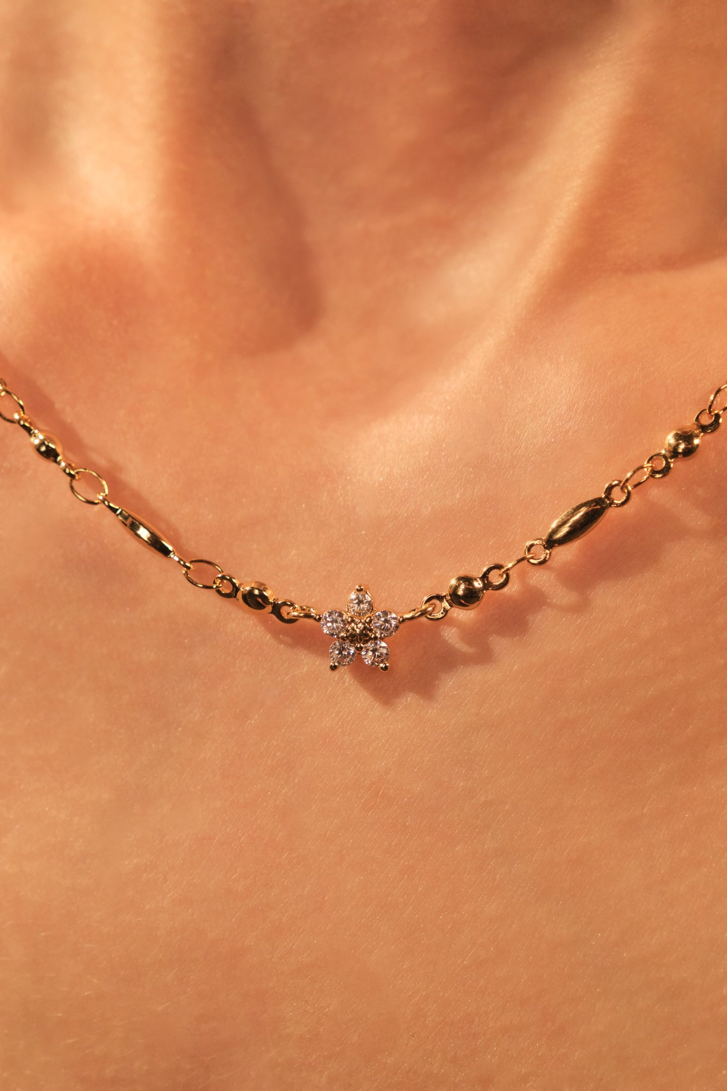 18K Real Gold Plated Diamond Flower Necklace