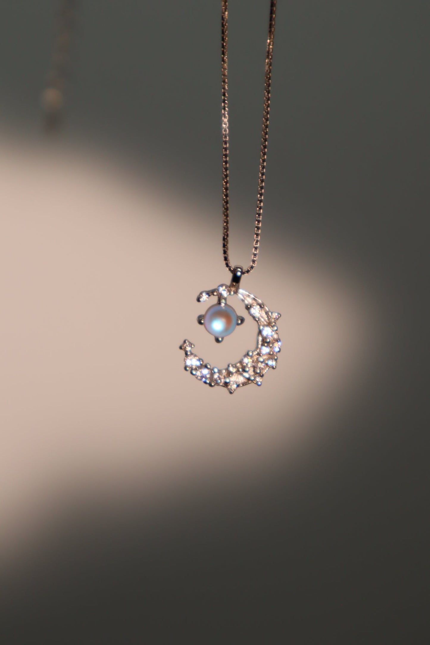 925 Sterling Silver Moonstone Moon Necklace