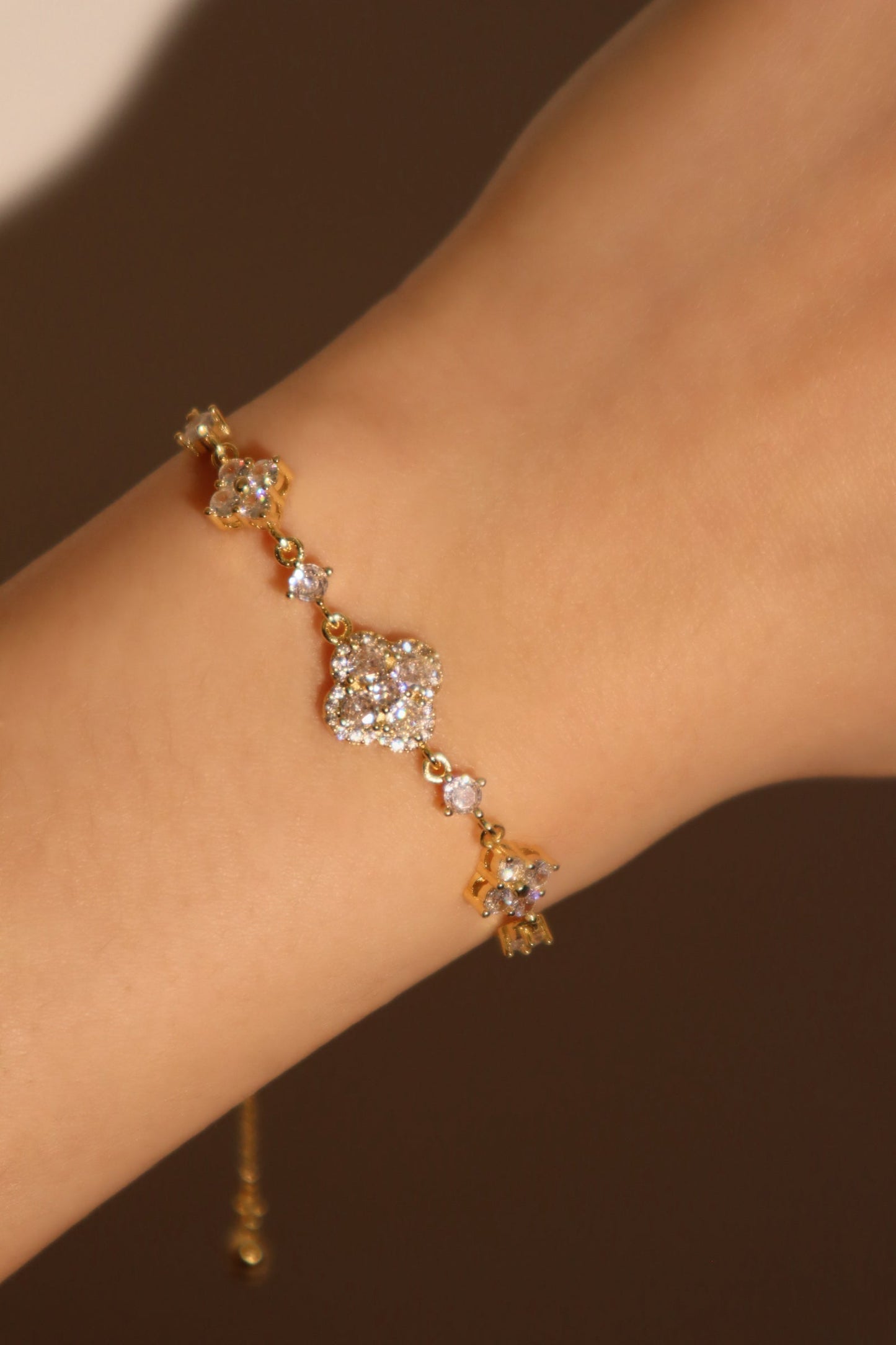 14K Real Gold Plated Diamonds Lucky Leaf Bracelet