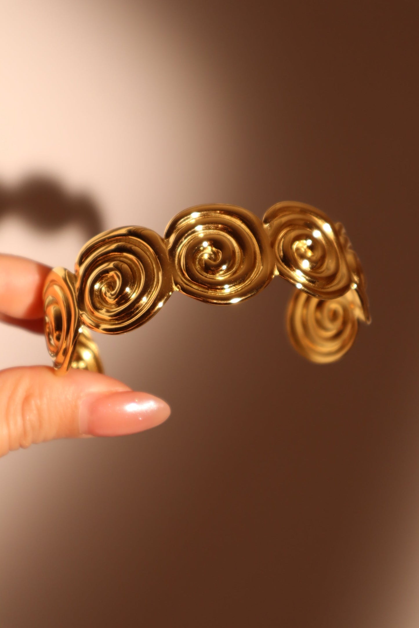 18K Gold Stainless Steel Multi Conch Bracelet