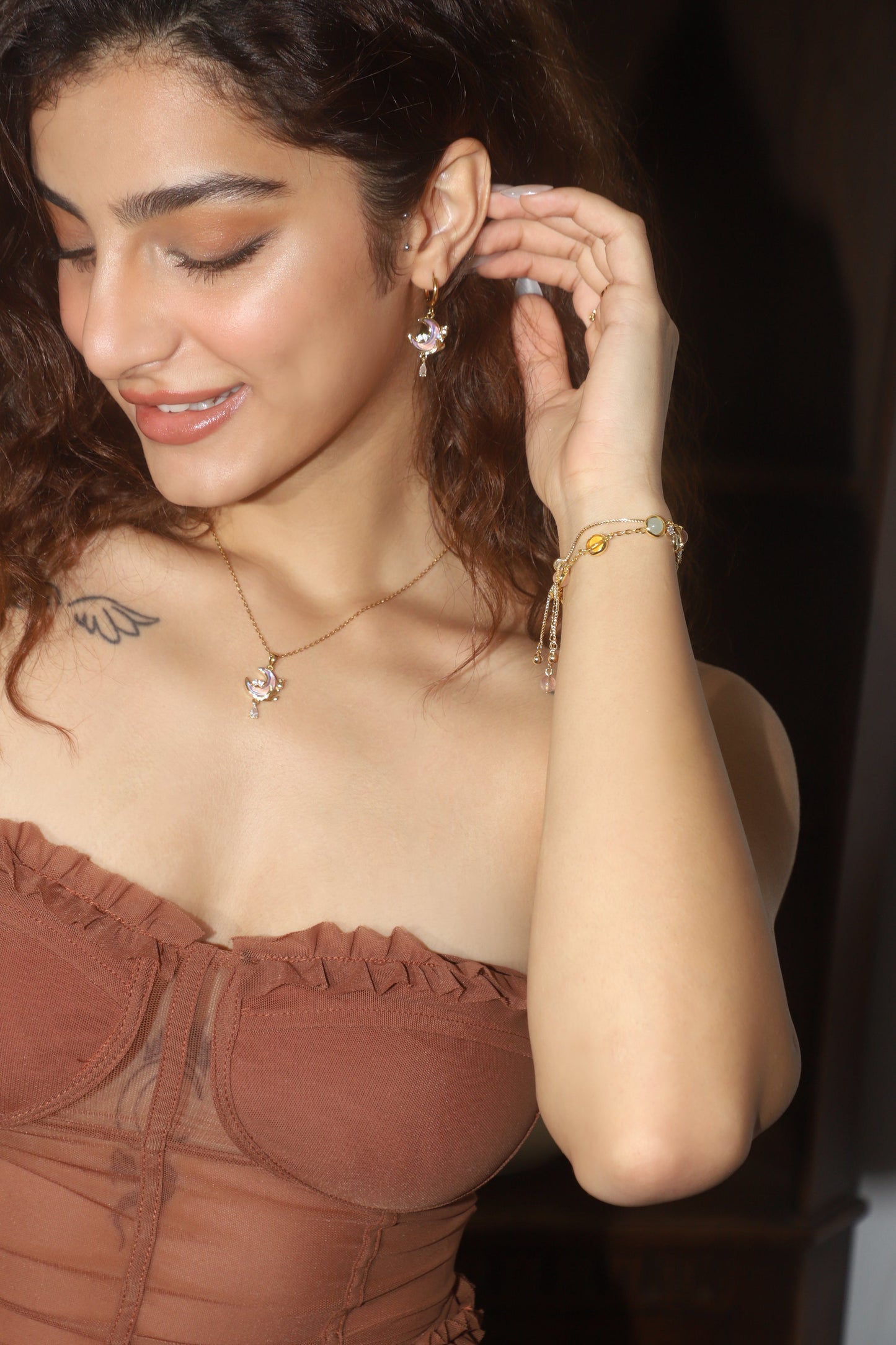 18K Real Gold Plated Moonstone Rose Moon Necklace